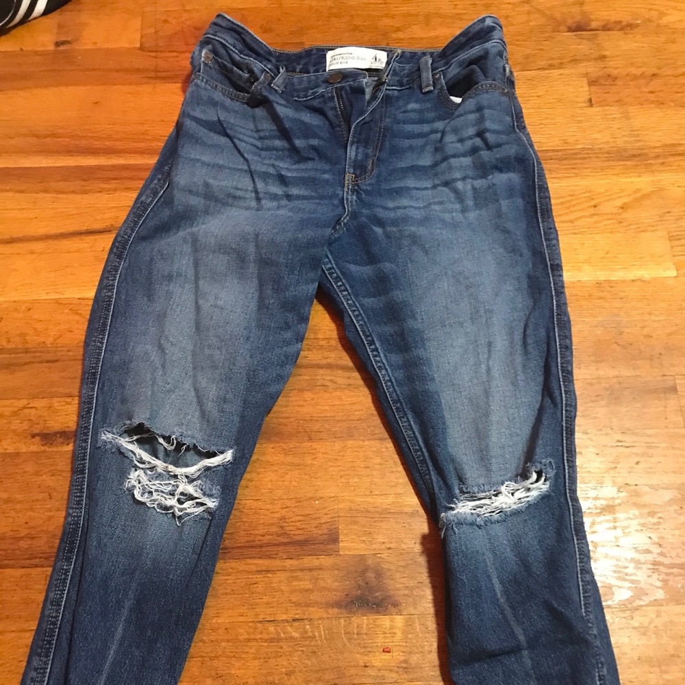 Girlfriend jeans